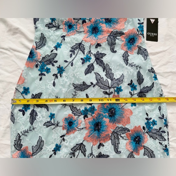 Guess Light Blue Lace Embroidered Sheath Dress | Sweetheart Neckline | Size 4 - Picture 9 of 17